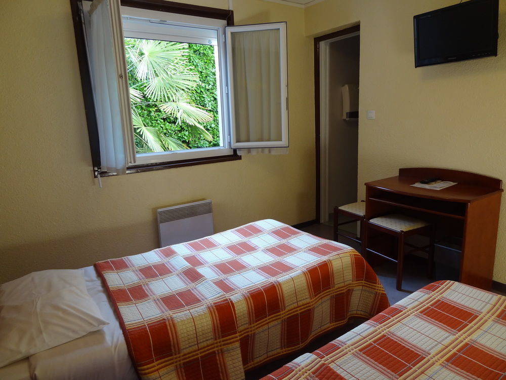 Cit'Hotel De La Marne Tarbes Eksteriør bilde