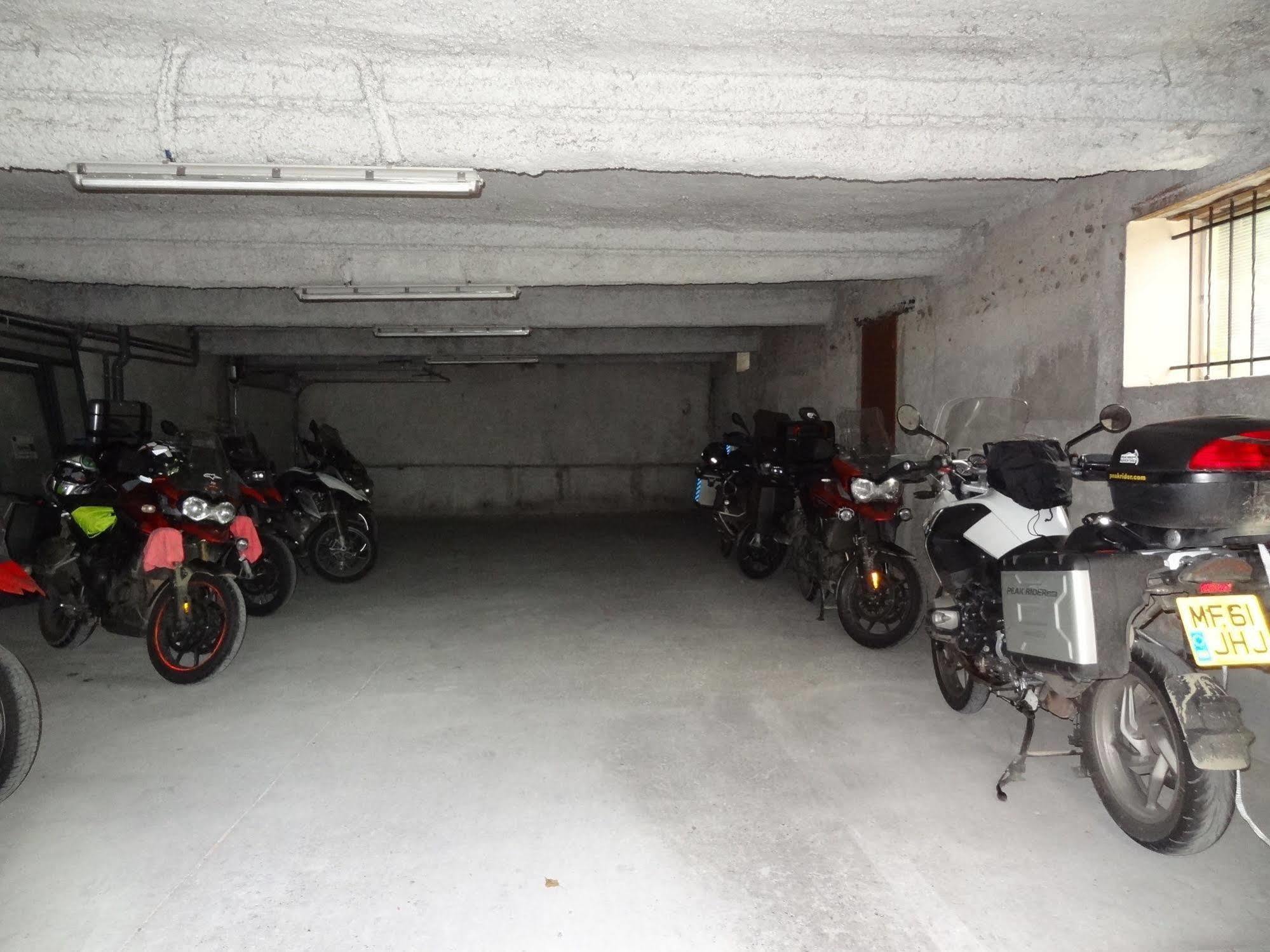 Cit'Hotel De La Marne Tarbes Eksteriør bilde