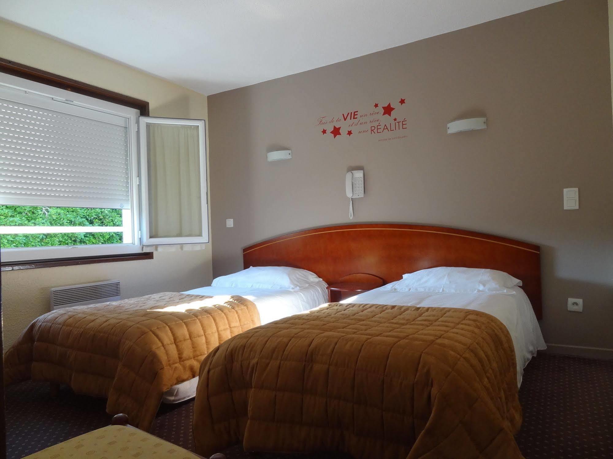Cit'Hotel De La Marne Tarbes Eksteriør bilde