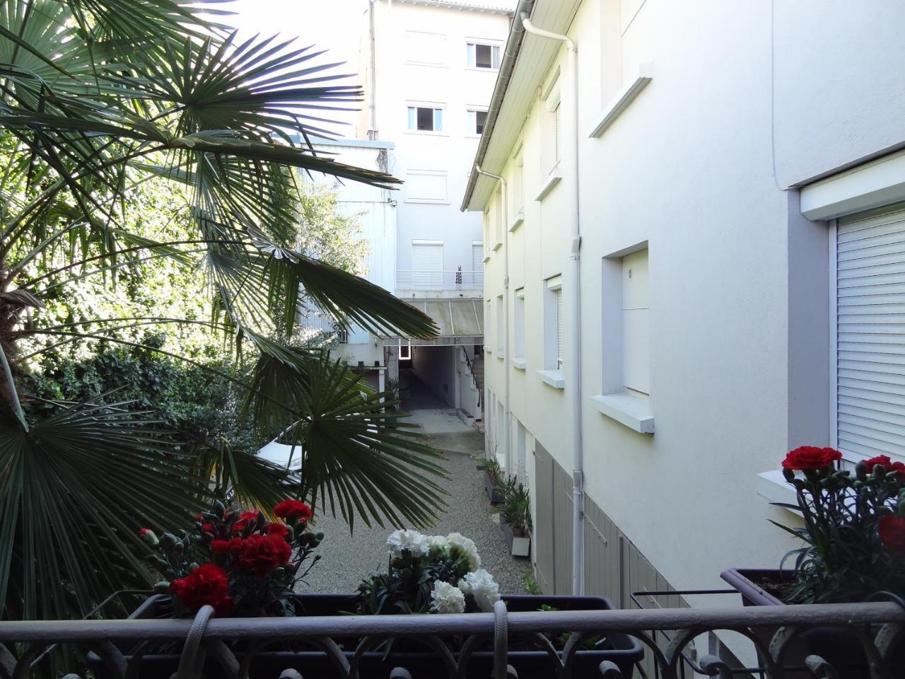 Cit'Hotel De La Marne Tarbes Eksteriør bilde